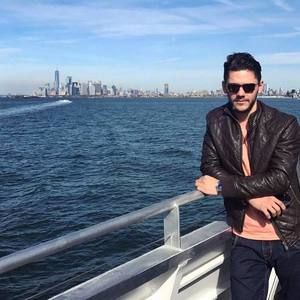 Meet your Posher, Sefer stelios